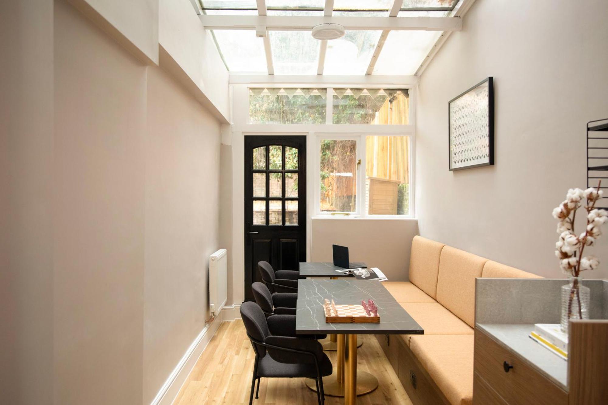 Bob W London Holland Park Aparthotel Exterior photo